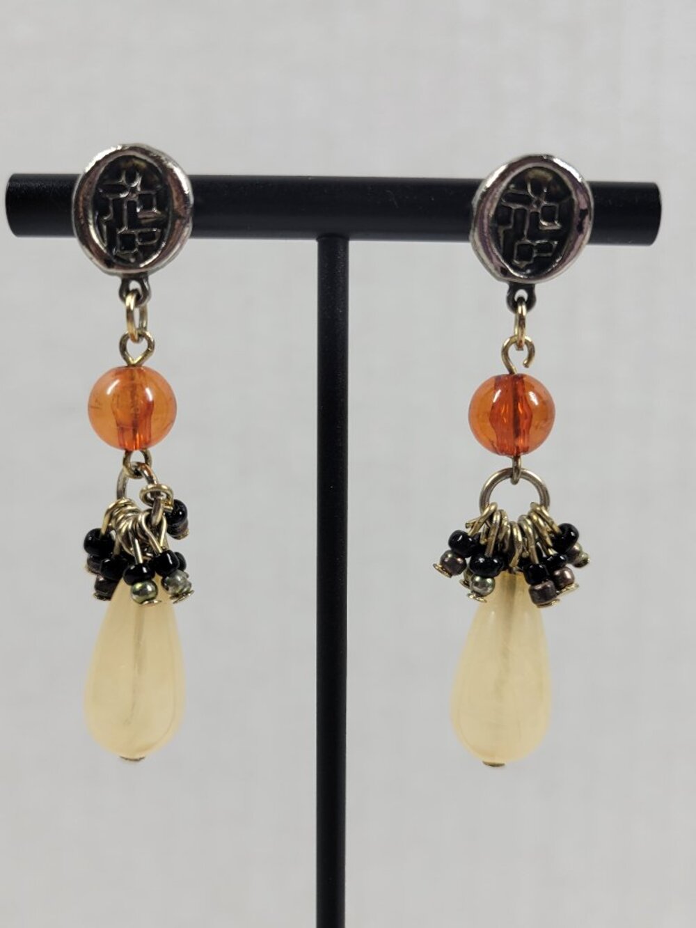 Vintage Silver Tone Orange Yellow Teardrop Dangle Drop Post Stud Earrings E133E